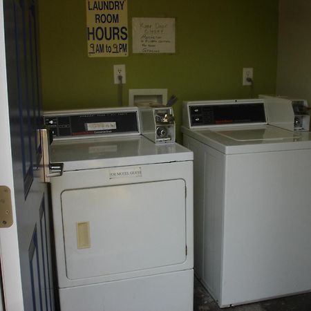 Value Inn Motel Eugene Airport Extérieur photo