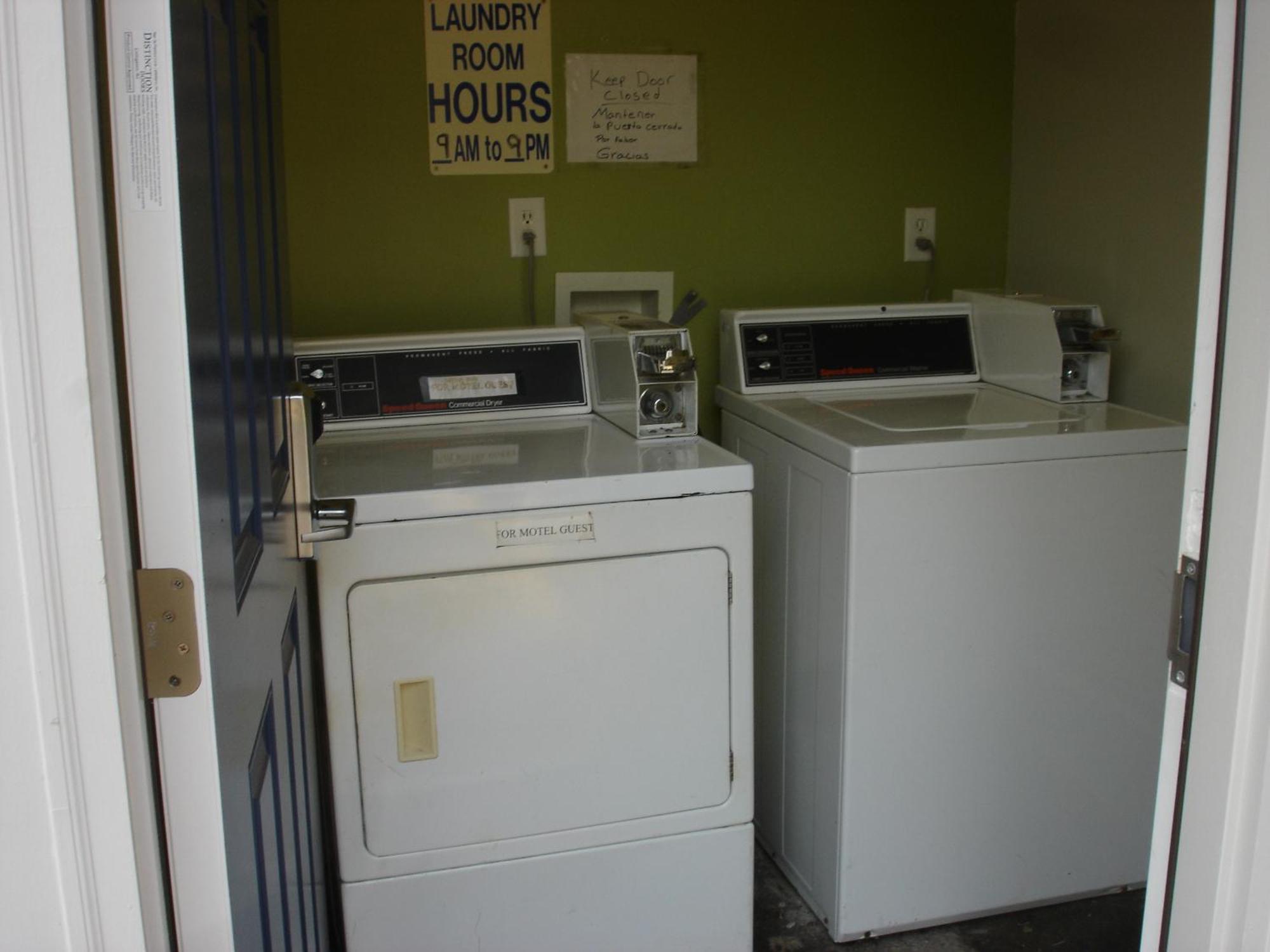 Value Inn Motel Eugene Airport Extérieur photo